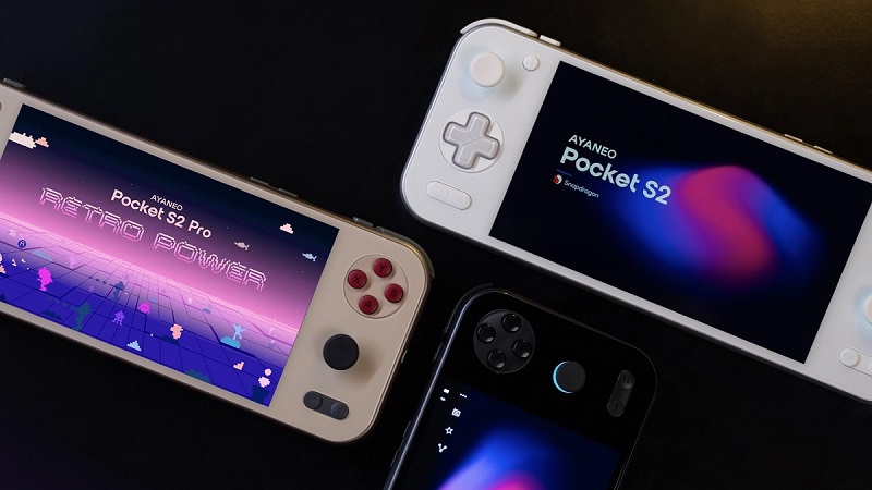 Ayaneo Pocket S2 in different versions
