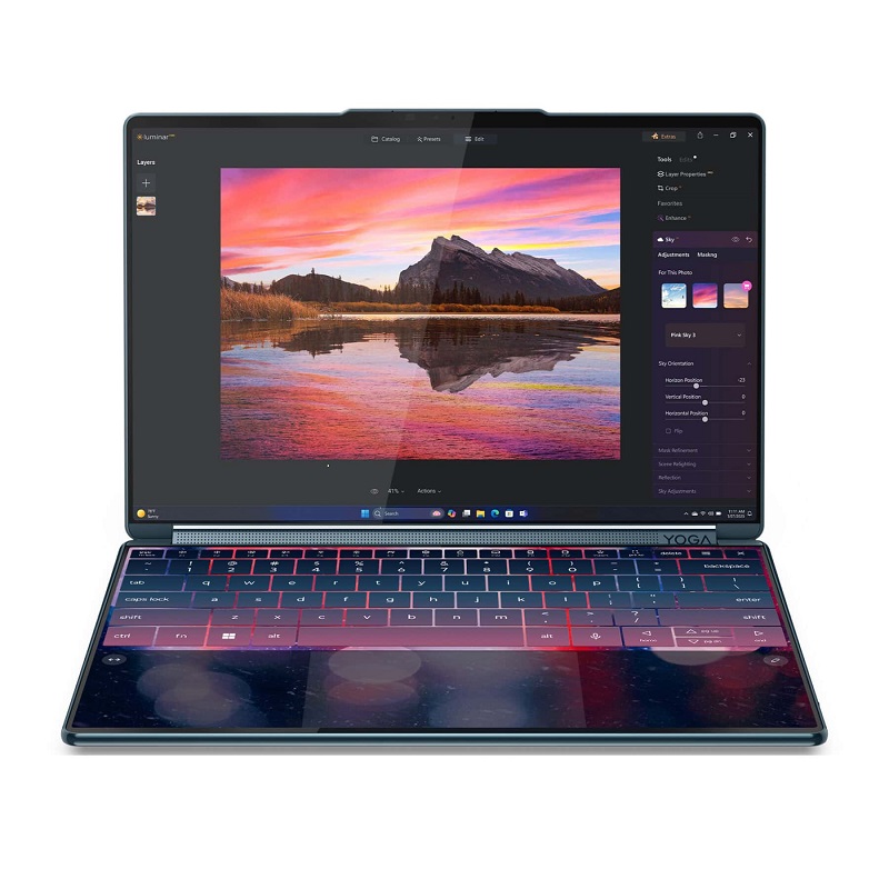Ordinateur portable Yoga Book 9i déplié