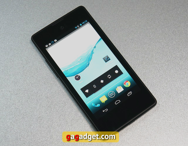 Обзор смартфона Yota Devices Yotaphone (C9660): обещанного три года ждут-6