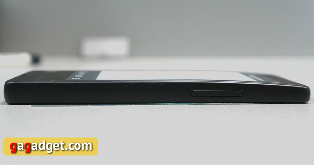 Обзор смартфона Yota Devices Yotaphone (C9660): обещанного три года ждут-7
