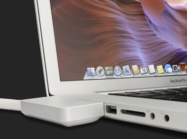 ZenDock: одна из самых лучших док-станций для Macbook Pro и Pro Retina ZenDock: одна из самых лучших док-станций для Macbook Pro и Pro Retina