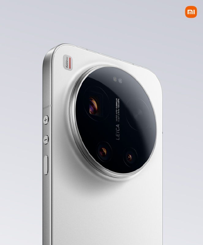 Рожевий Xiaomi 17 Ultra