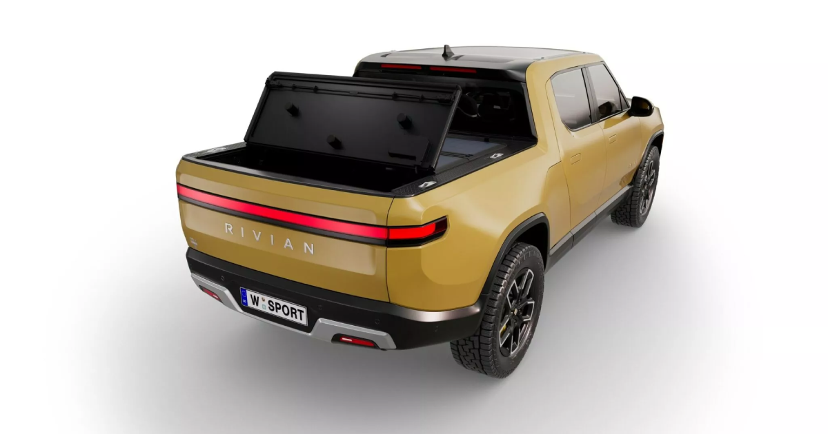 Close-up of Worksport solar cover for Rivian R1T - image 3