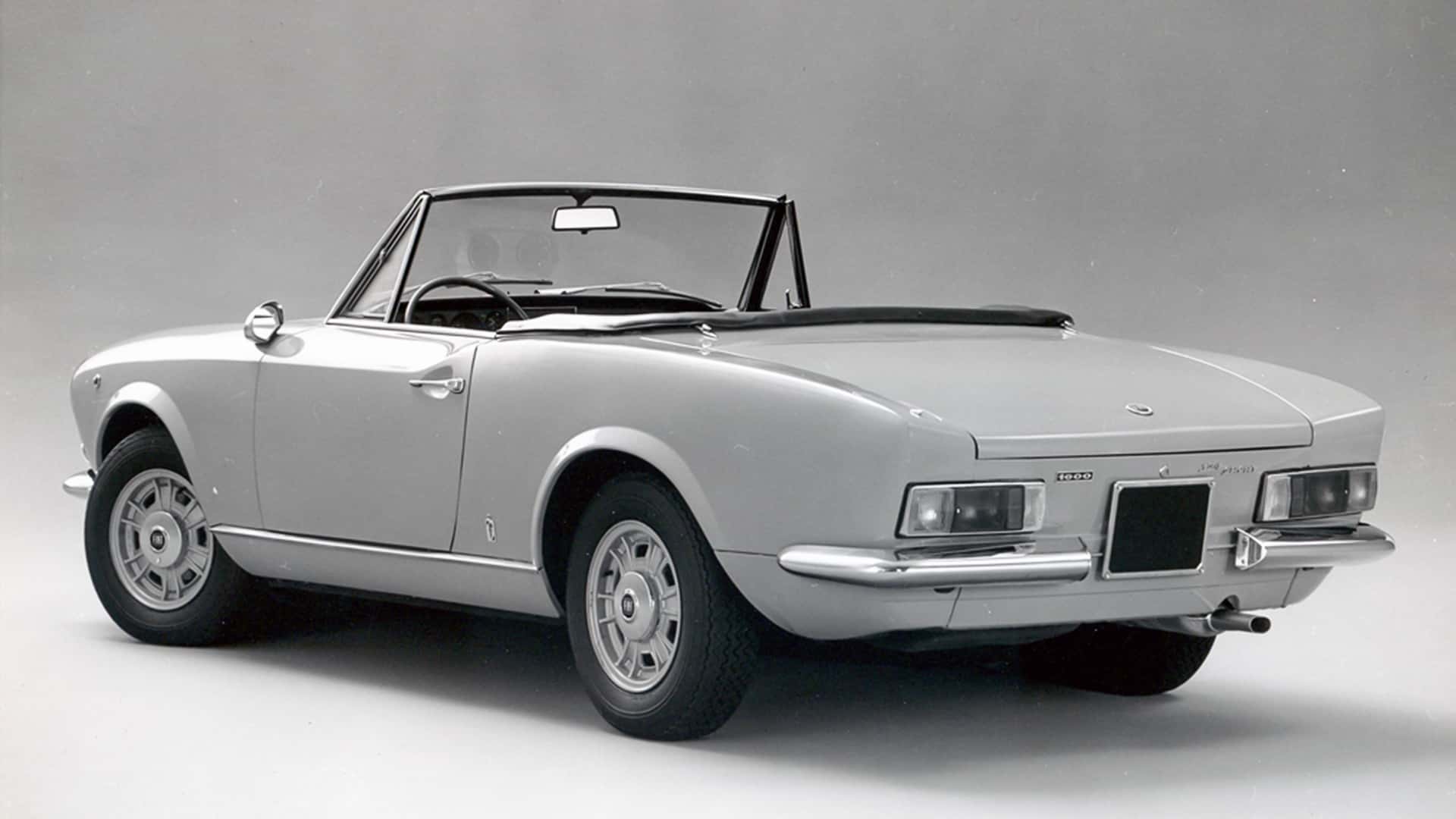 Fiat 124 Spider - передній вигляд