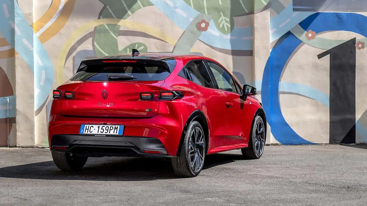 Renault Clio, вигляд ззаду