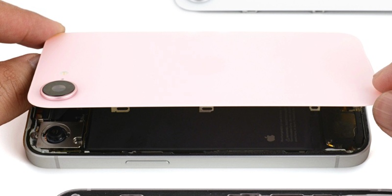 iPhone 17e image