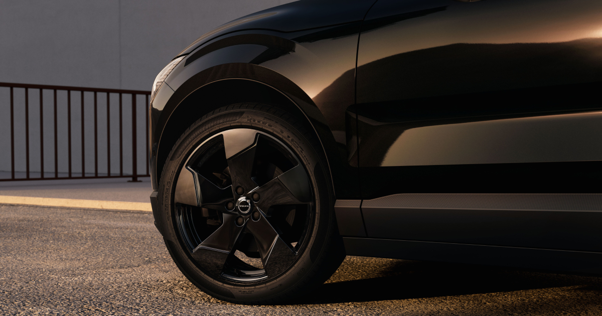 Volvo EX30 2026 - Image 2
