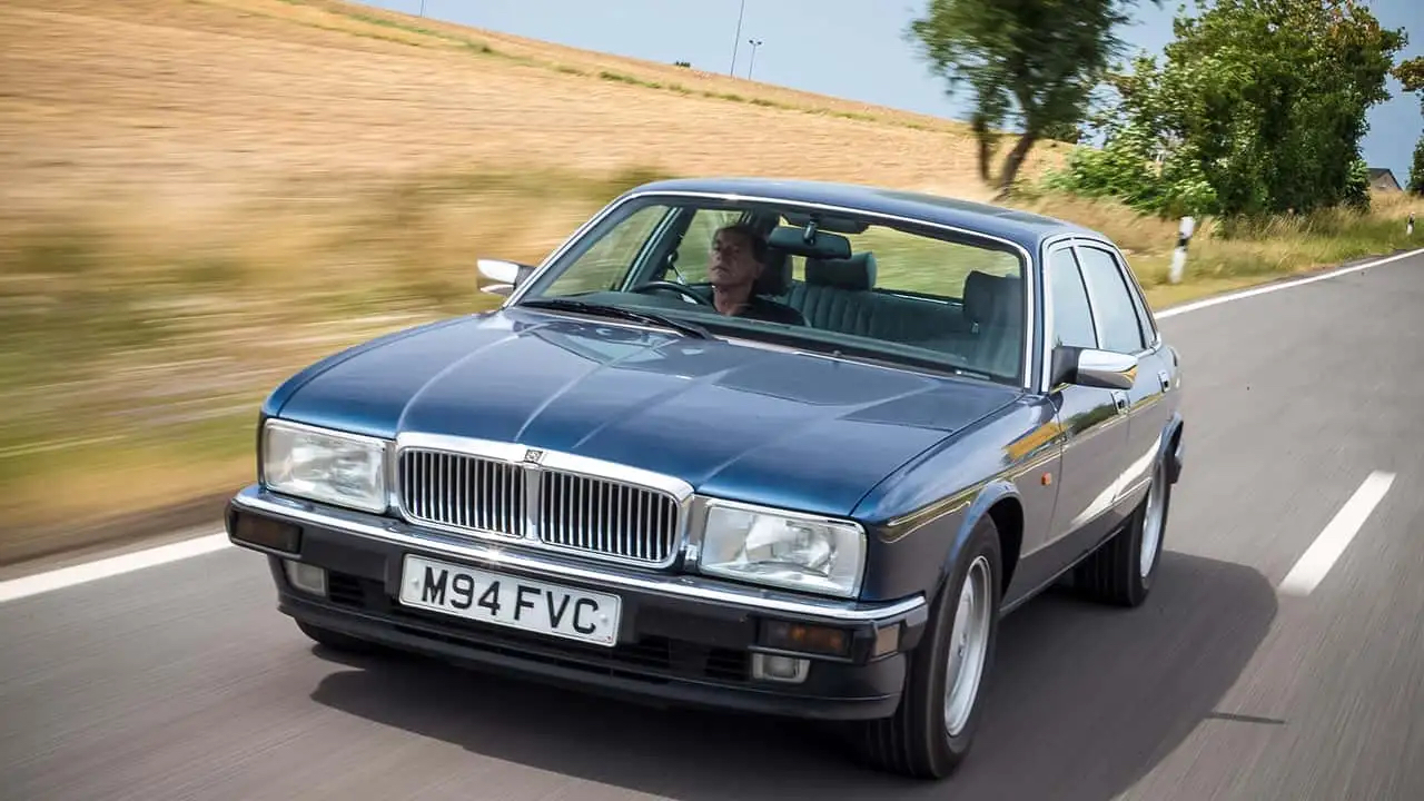 Двигун Jaguar XJ40