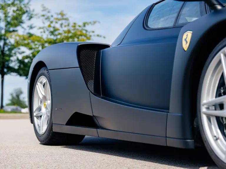Ferrari Enzo матовий вигляд салону