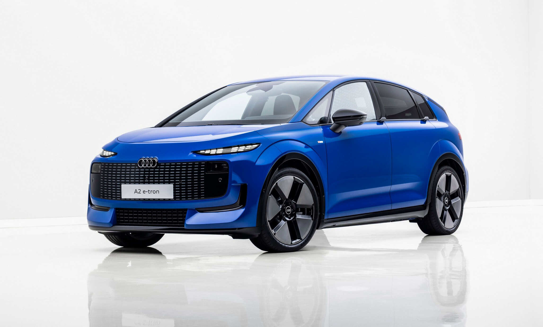 Audi A2 E-Tron front view