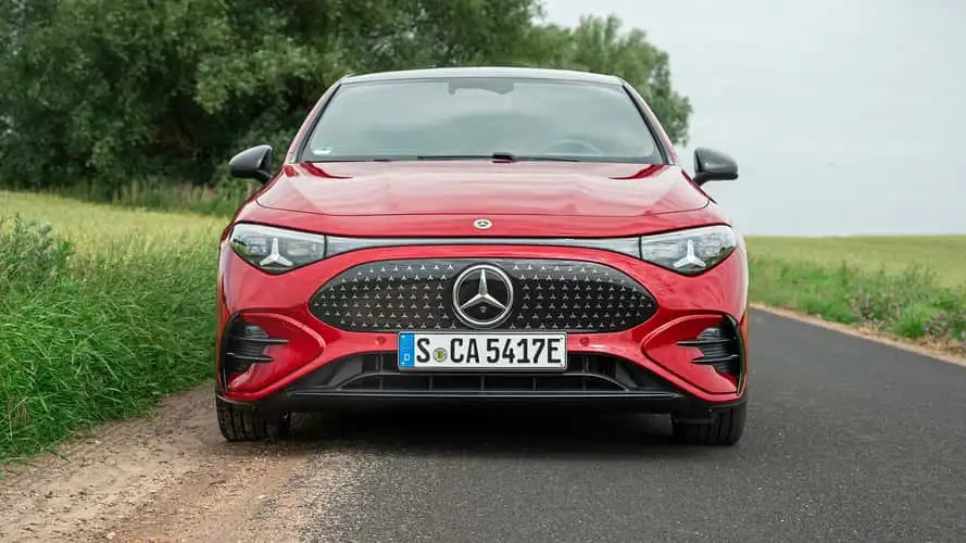 Оптика Mercedes з новим малюнком