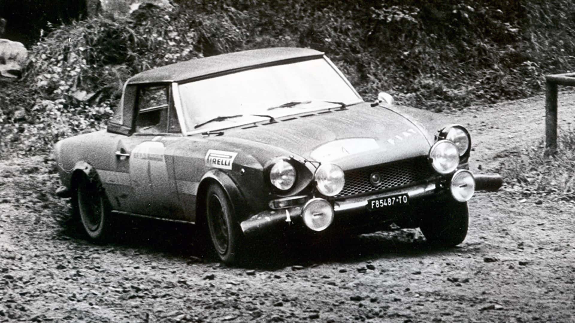 Fiat 124 Spider Volumex - потужність і швидкість