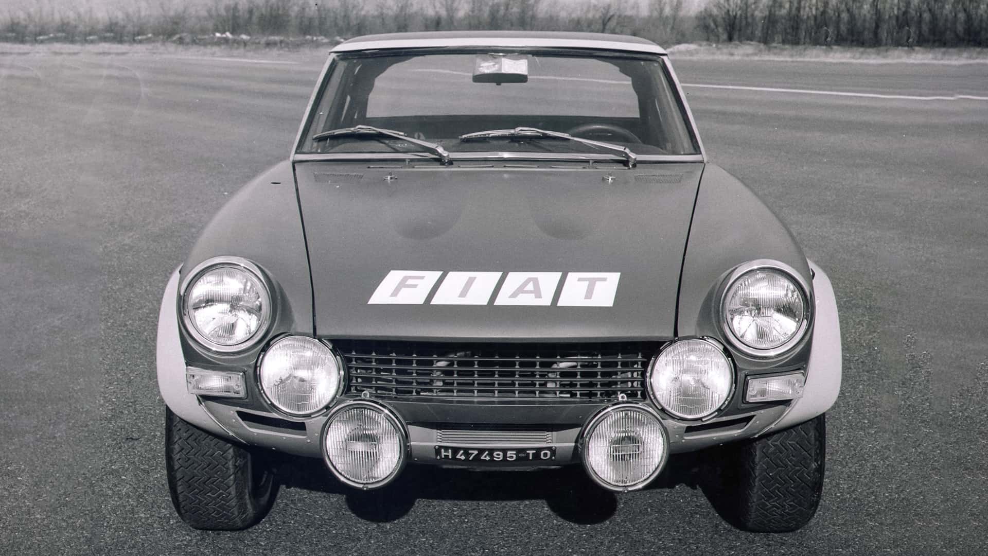 Fiat 124 Spider Volumex - передній вигляд