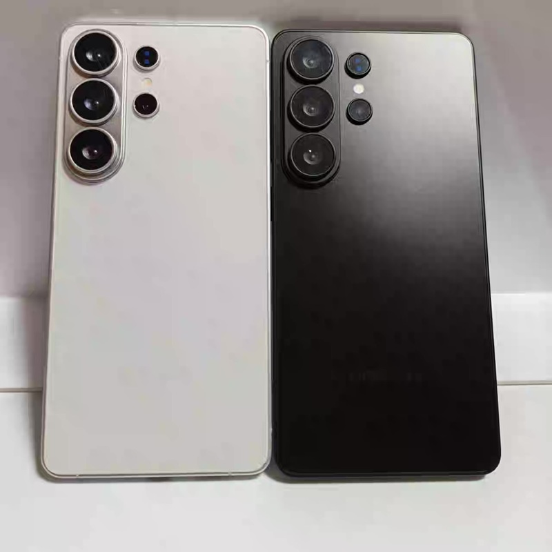 Galaxy S26 mockup, rear view