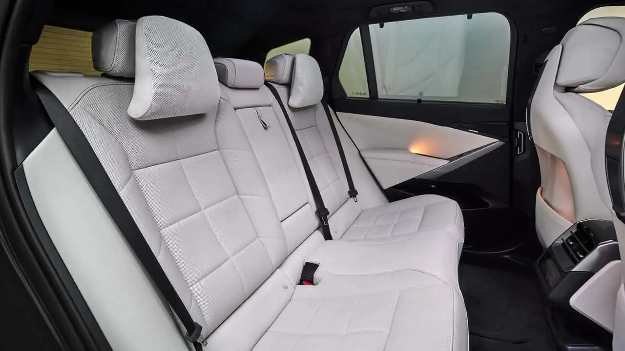 Детали интерьера BMW X5