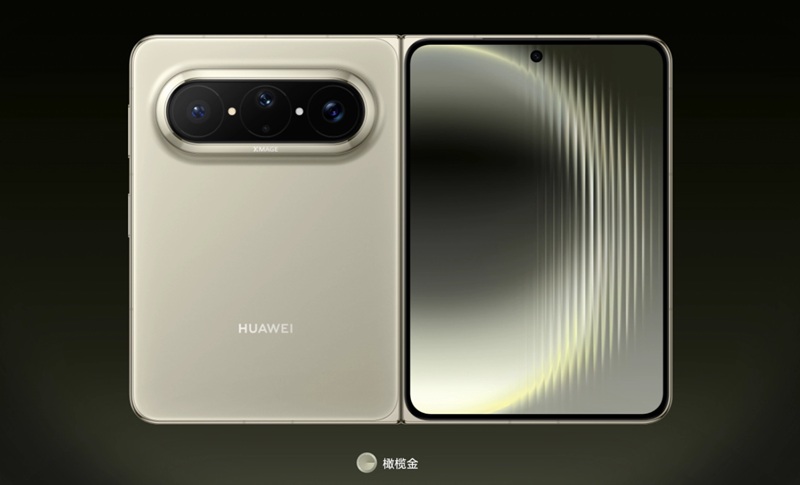 Huawei Pura X Max in orange
