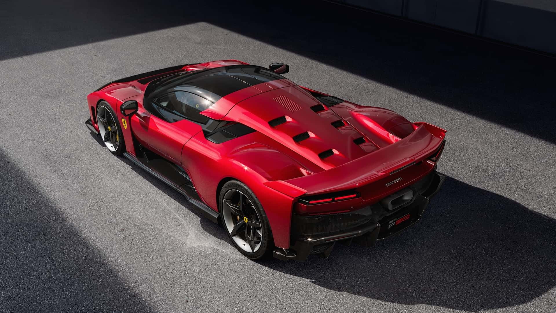Ferrari F80 spoiler