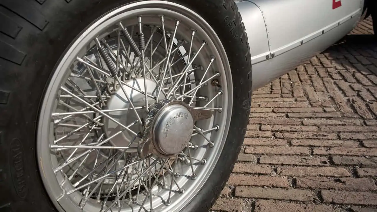 Audi Nuvolari - фото 39
