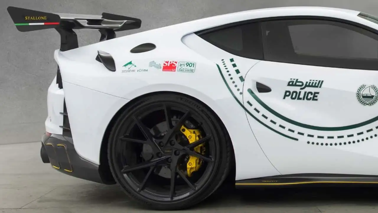 Деталі Mansory на Ferrari 812