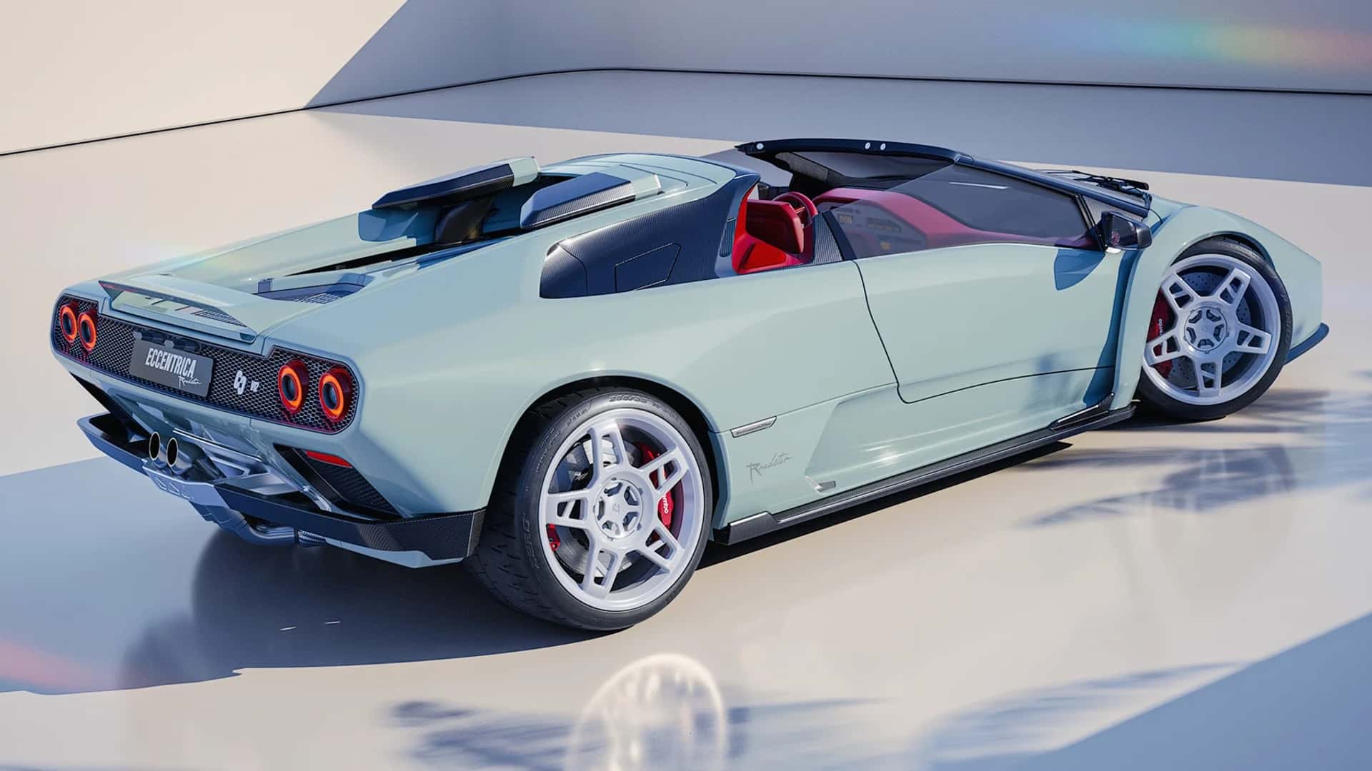 Задній вид Eccentrica V12 Roadster