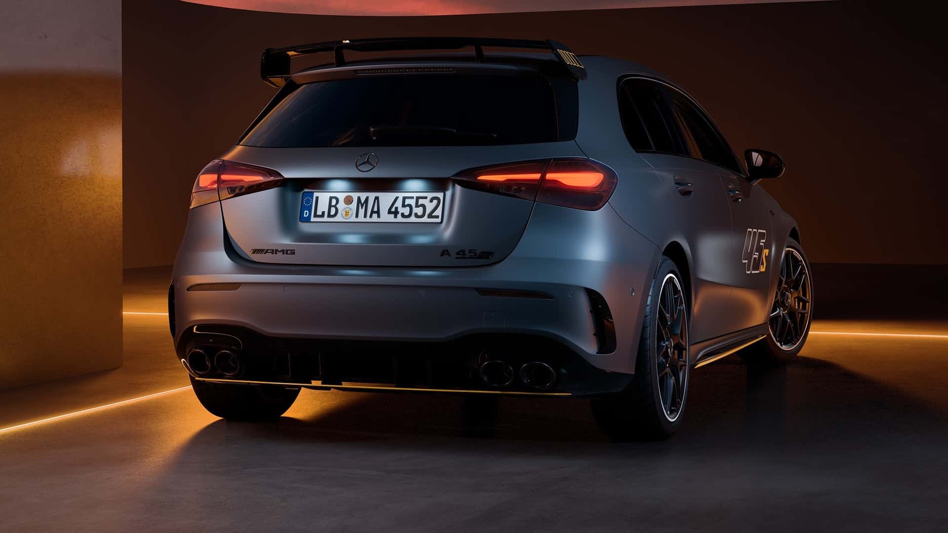 Mercedes-AMG A 45 S 4MATIC+ Final Edition - аэродинамические элементы