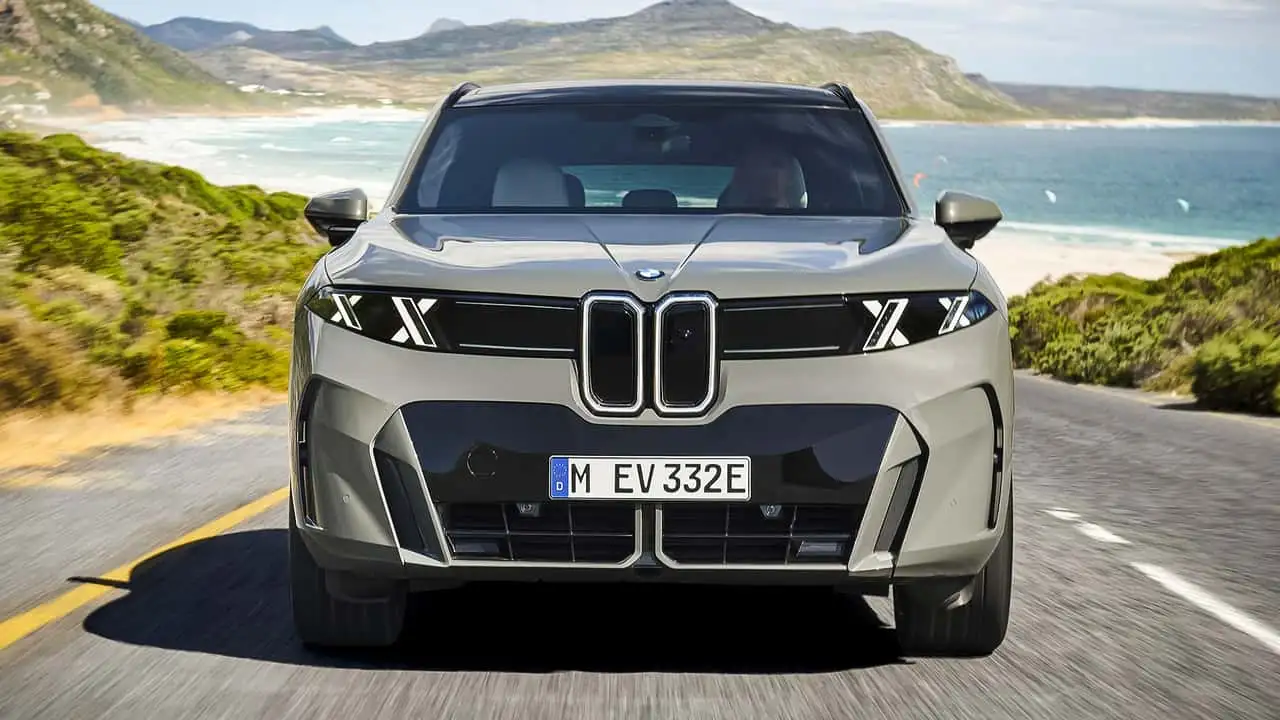 Фары BMW X5 ночью