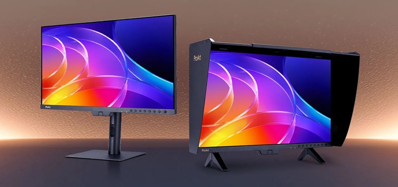 ASUS ProArt Display OLED PA32USD workstation