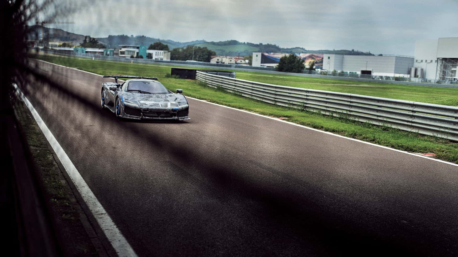 Ferrari F80 Aperta rear view