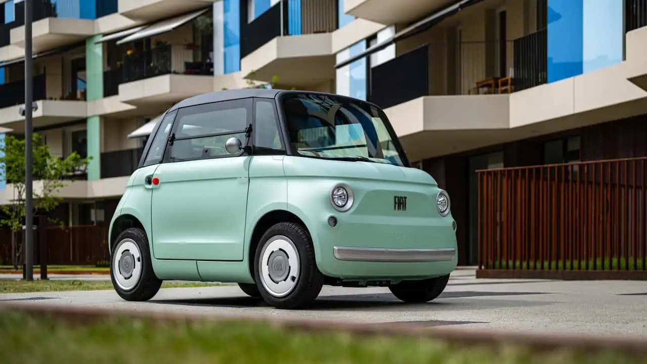 Fiat Topolino вид спереду
