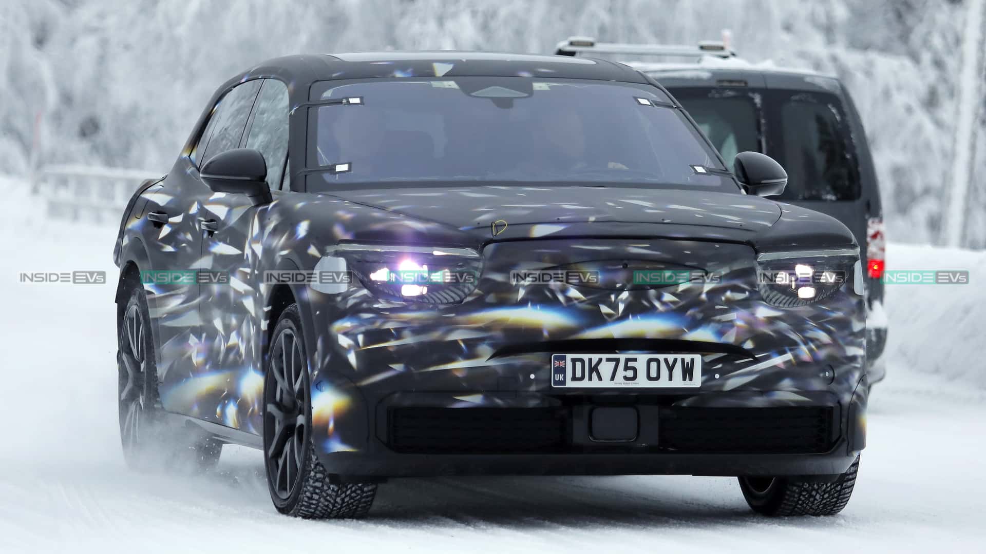 Официальные изображения Bentley Torcal