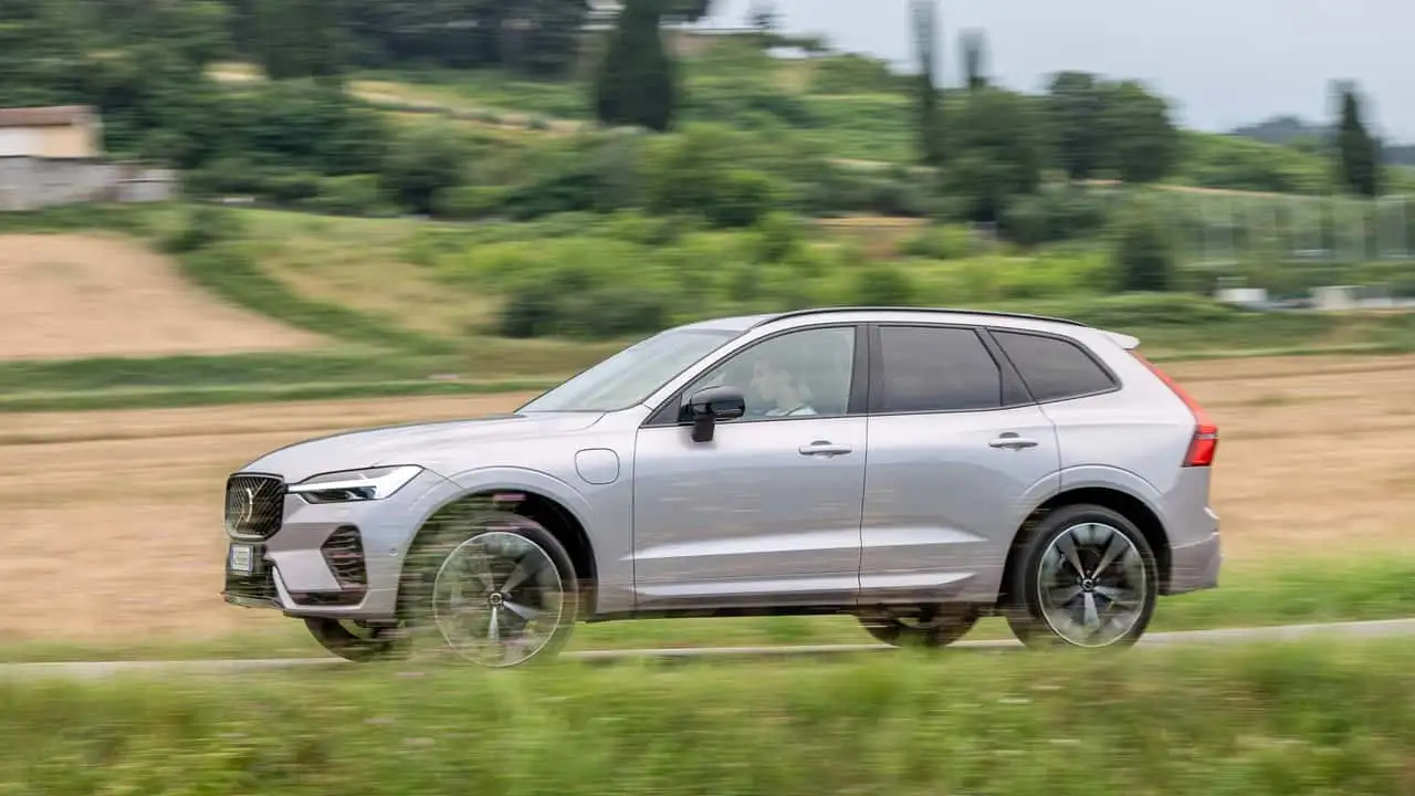 Volvo XC60 2025 року, вид на салон