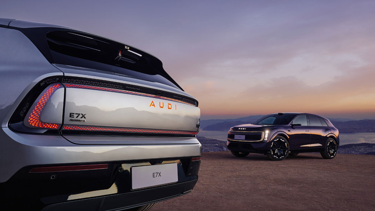 AUDI E7X вид сзади
