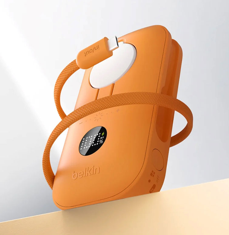 Павербанк Belkin з висувним світлодіодним модулем