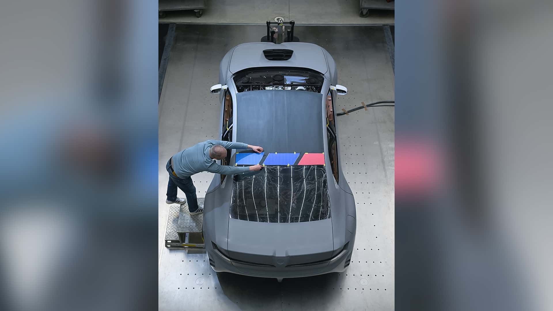 BMW M Concept Neue Klasse 2026 Команда за рулём