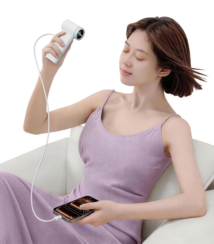 CP Modular Fan Plus packs two 5,000mAh cells for a combined 10,000mAh capacity. Illustration: Cuktech