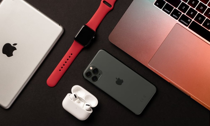 Акции на технику Apple: iPhone, iPad, MacBook, AirPods, Apple Watch