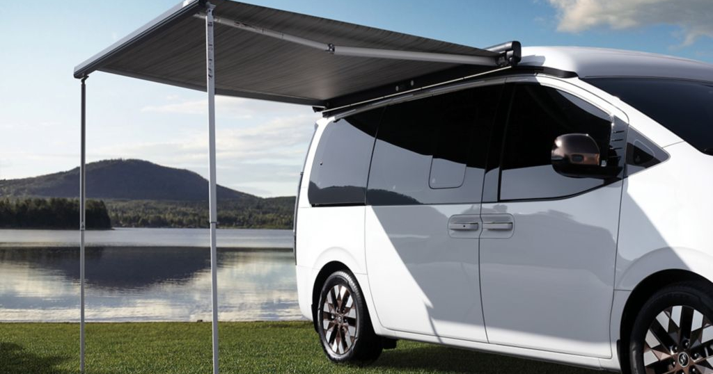 Hyundai Staria Camper concept - rear view