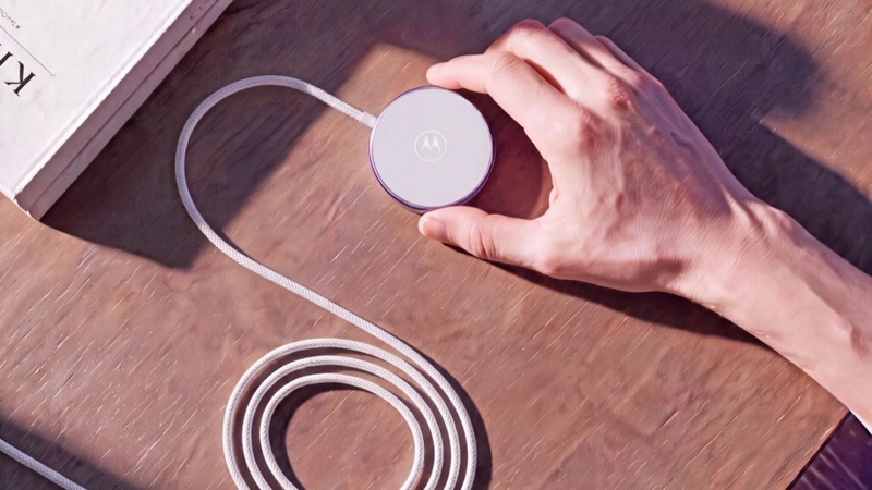 Moto Snap Wireless Charger на виставці IFA 2026