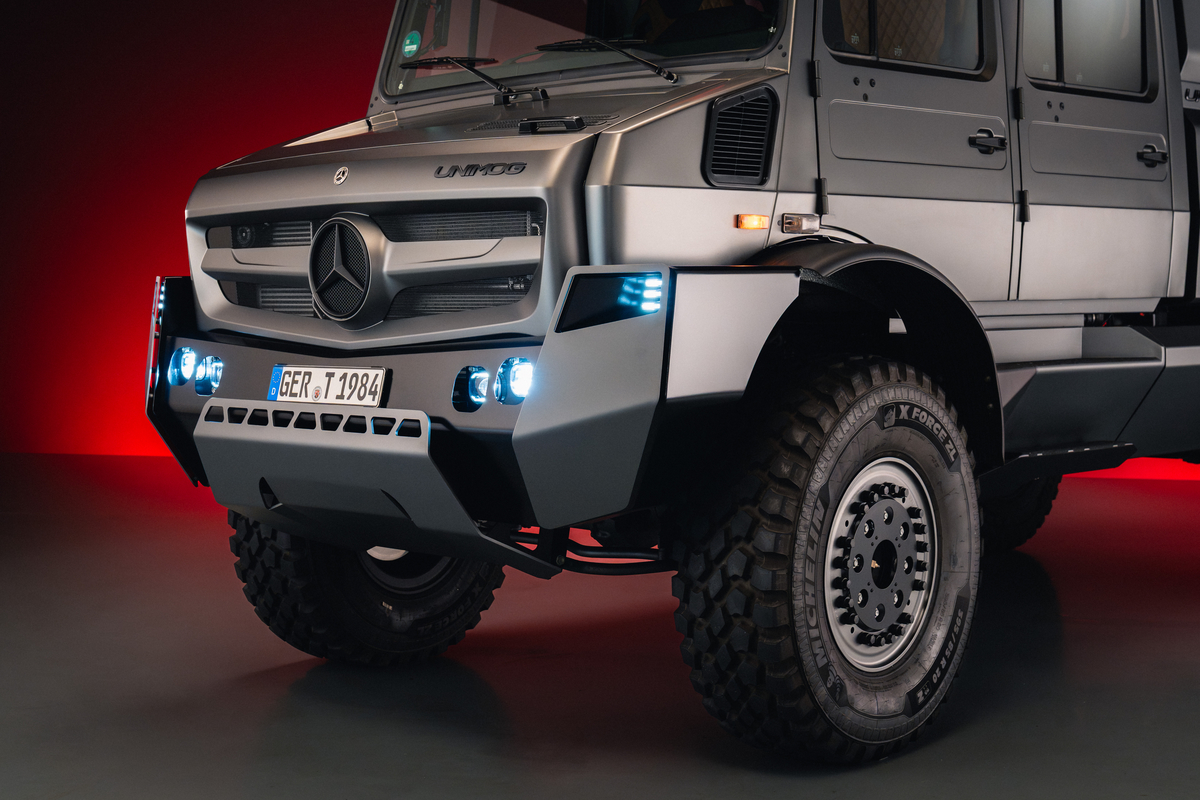 Перероблений зовнішній вигляд Unimog