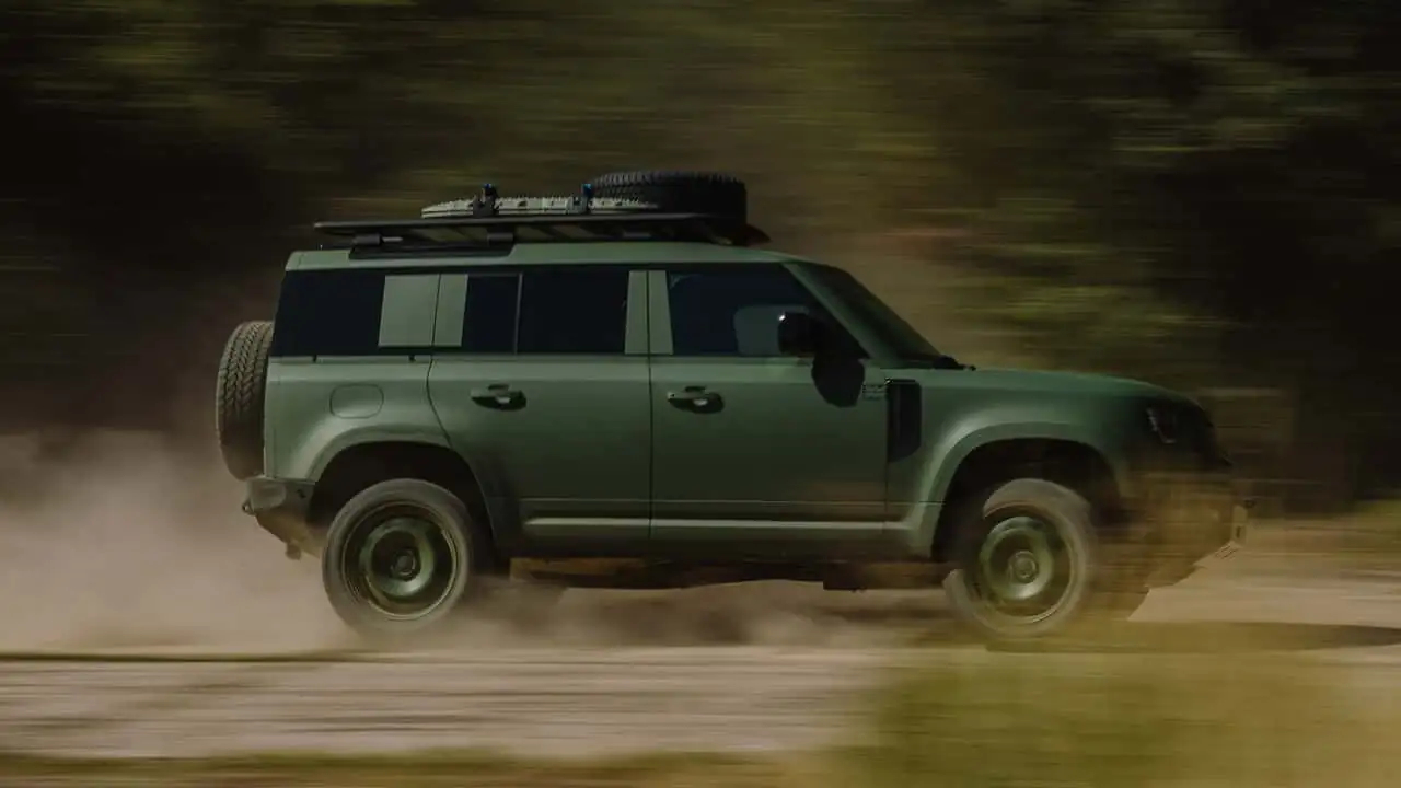 Defender Wolf Series II in action
