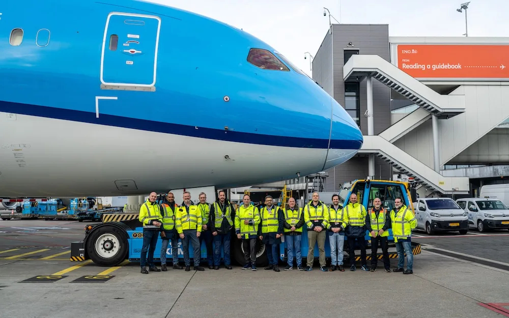 Aircraft towing by the new tractor