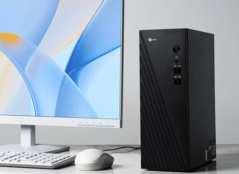 Compact Lenovo Lecoo Cool 310 computer