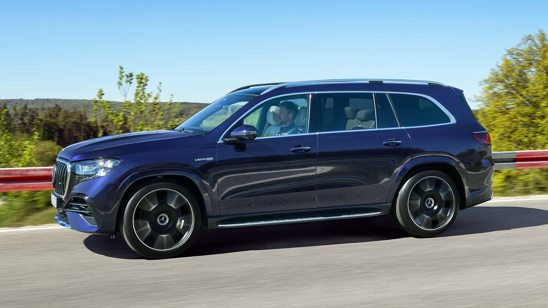Дизайн передней части Mercedes-AMG GLS 63 4Matic+ 2026