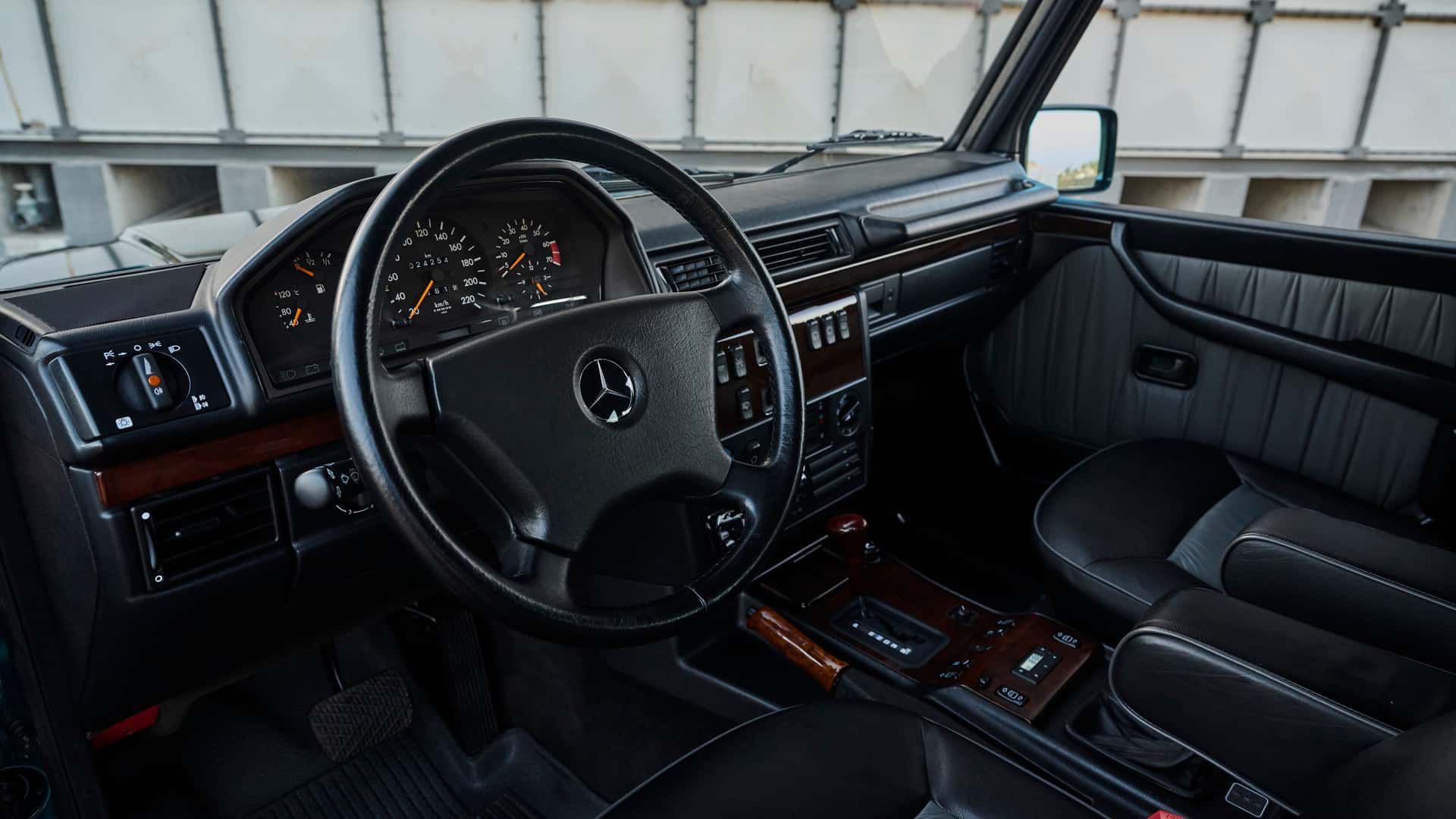 Mercedes-Benz G 500 GE V8 AMG изображение 32