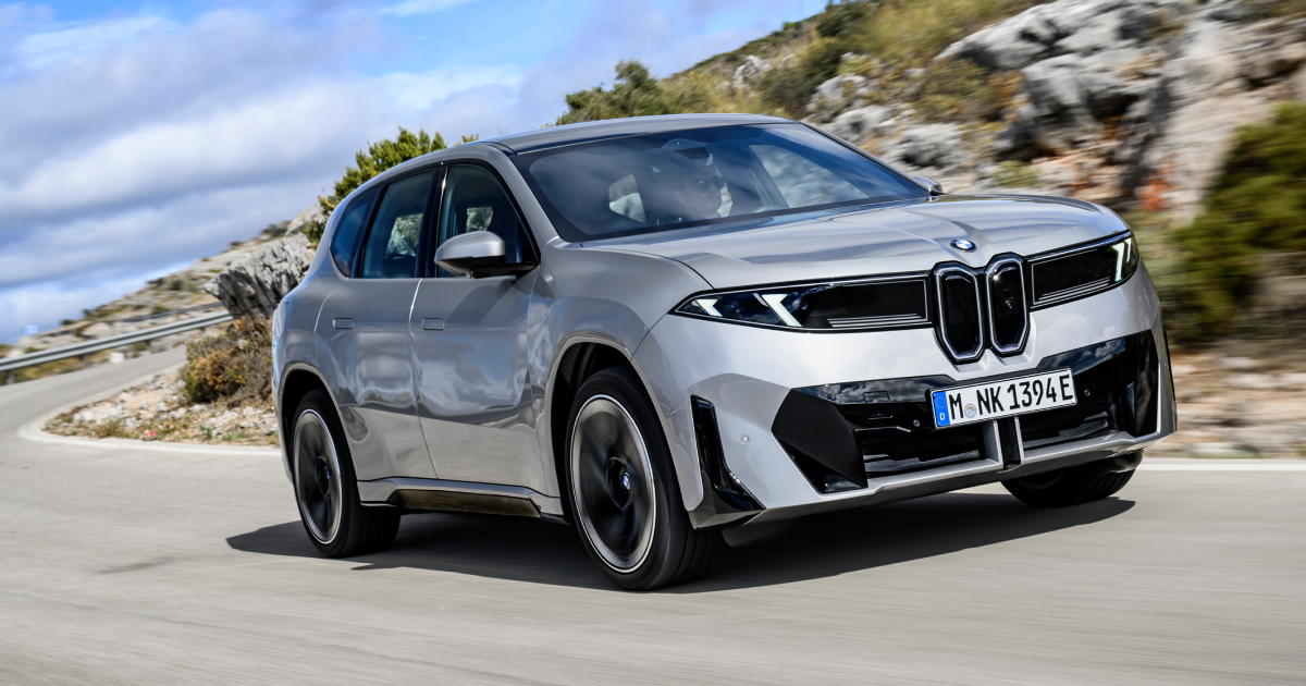 BMW iX3 під час презентації