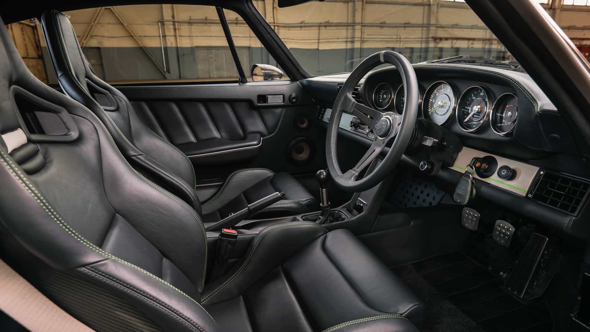Салон Porsche 911 от Theon Design