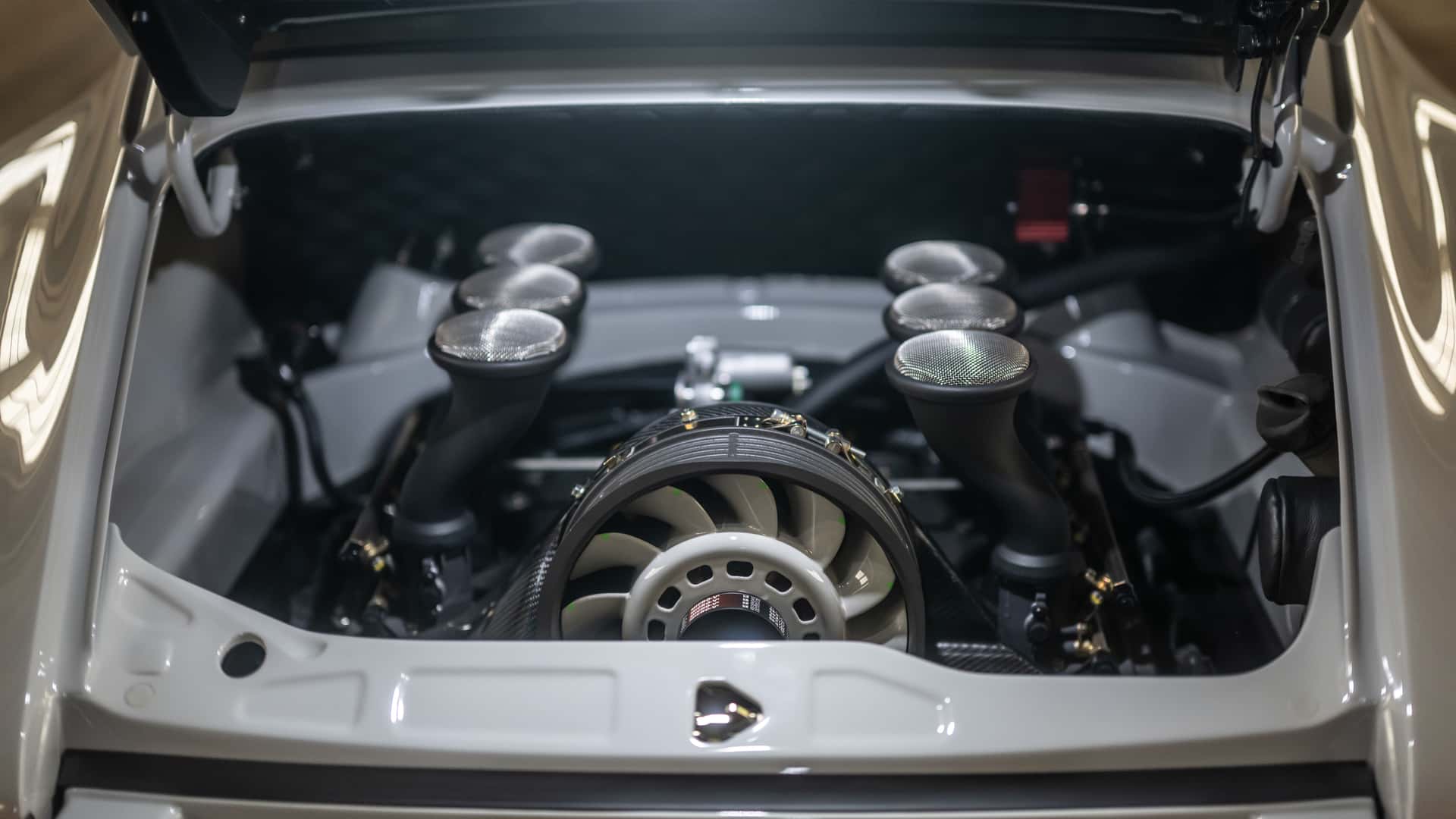 Оппозитный двигатель Porsche 911 от Theon Design