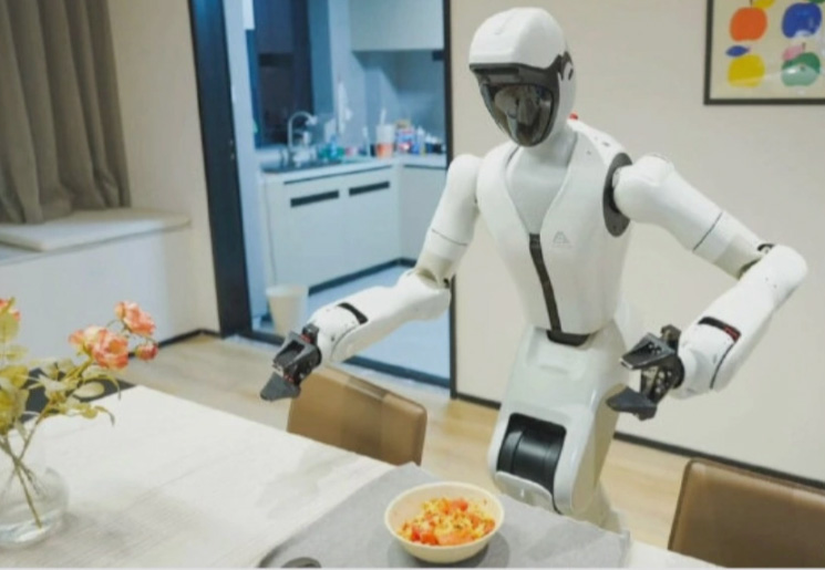 The Shiguang S1 robot in action at home. Photo: GigaBrain