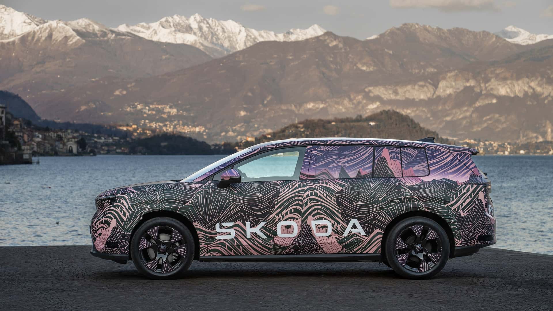 Екстер'єр Skoda Peaq з прототипу