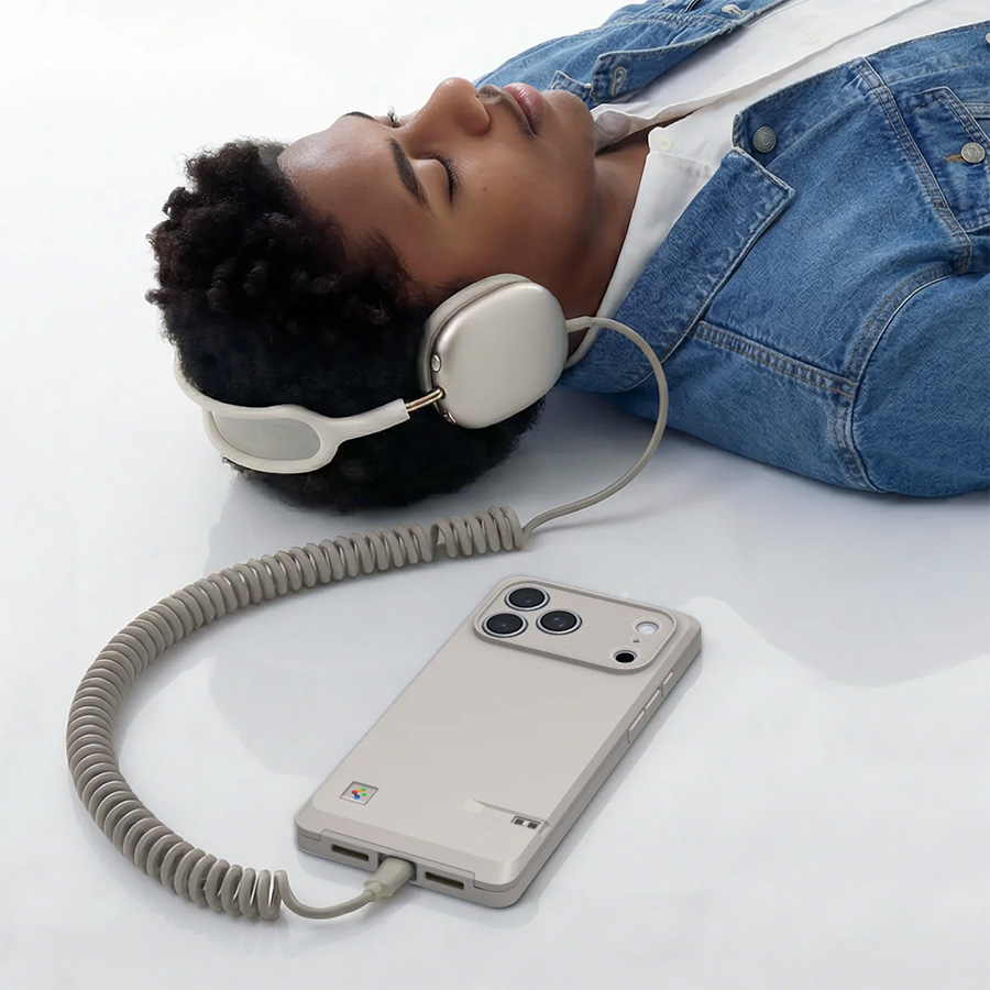 Coque rétro Spigen Classic LS - vue 6